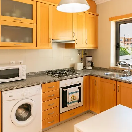 Sunny Apartment Facing The Garden And Pool * Albufeira